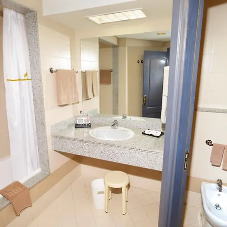 Riu Vistamar Hotel
